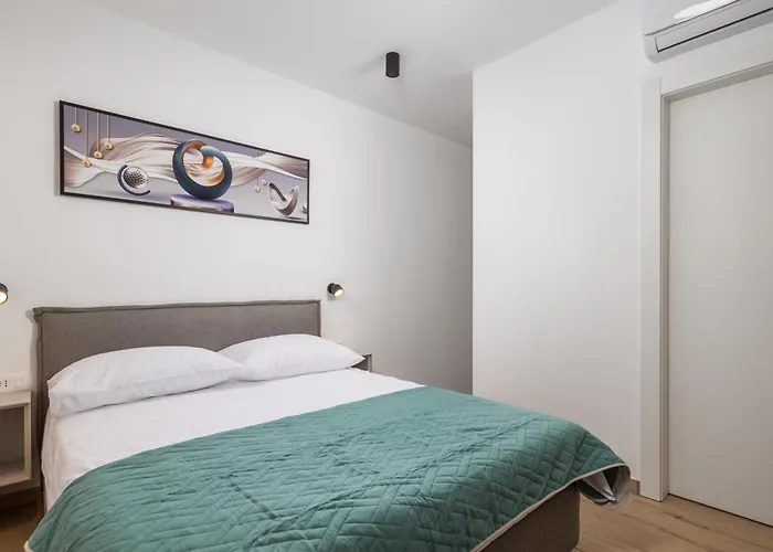 Apartmani Vila Mara M 2 I M 3 Heated Pool