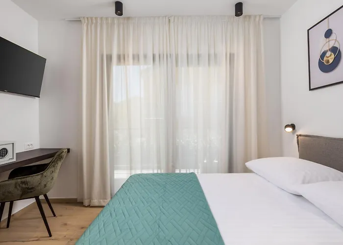 Apartmani Vila Mara M 2 I M 3 Heated Pool