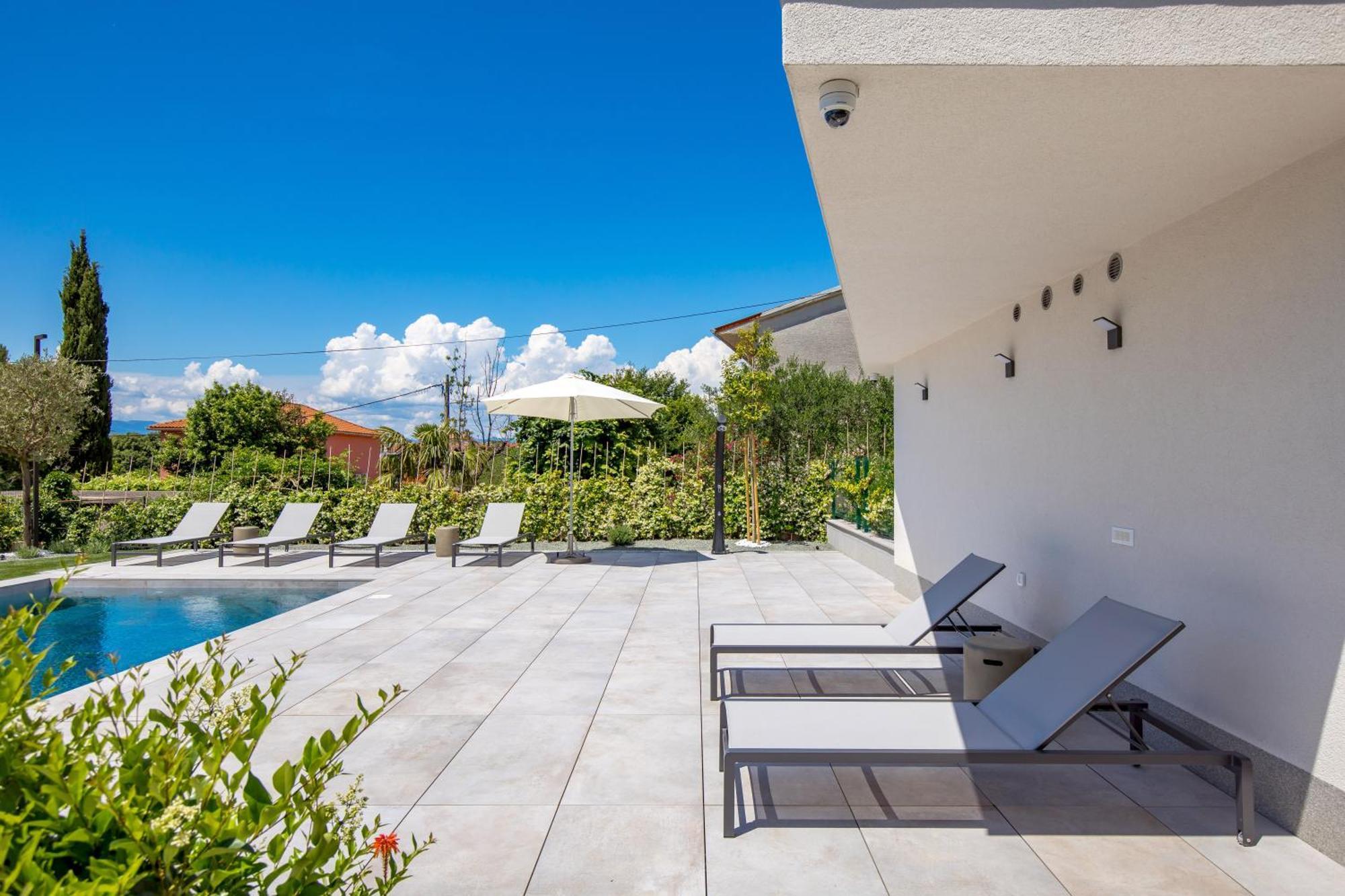 Appartamento Mara M 2 I M 3 Heated Pool